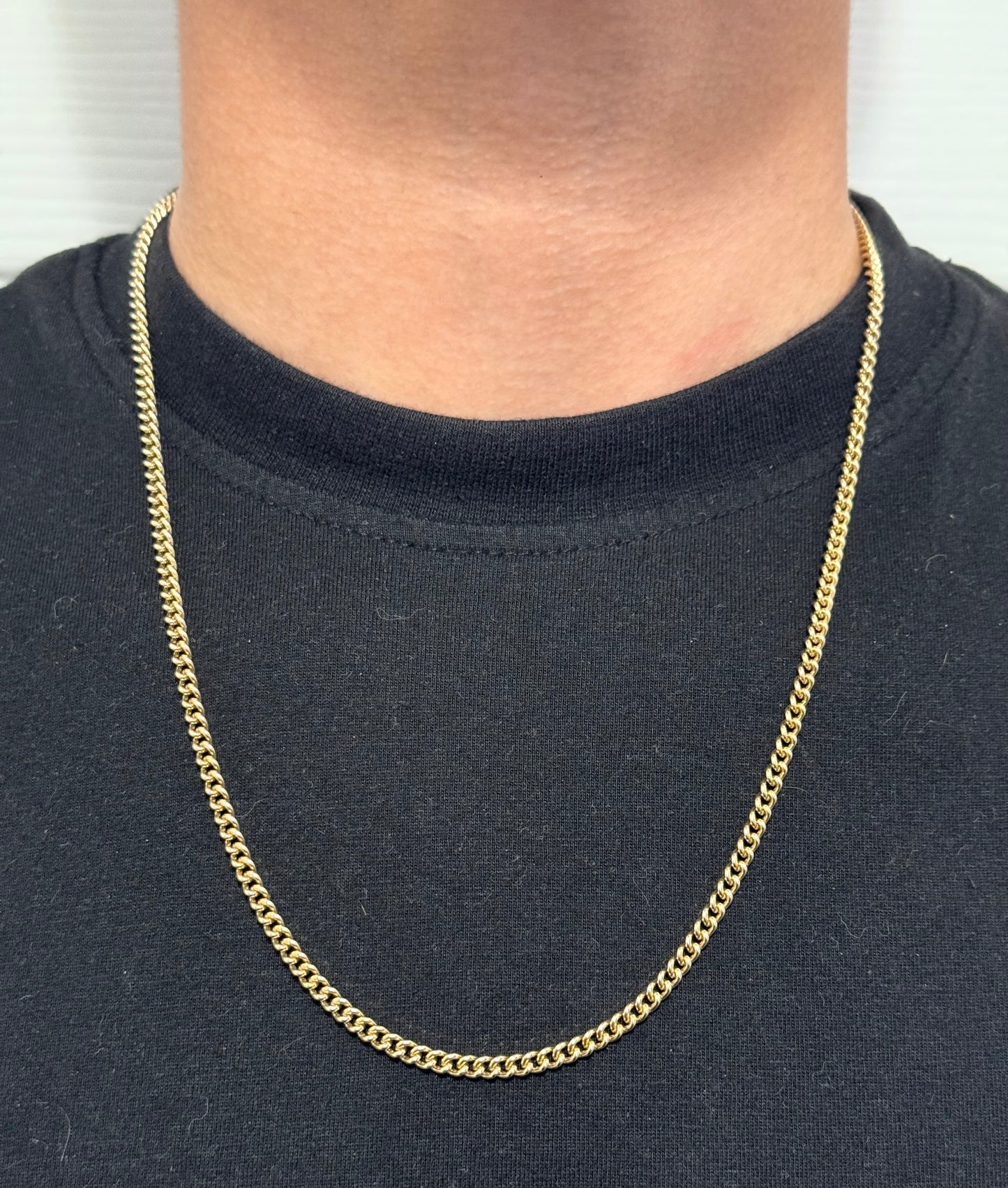 Vintage 9ct Yellow Gold Curb Chain 23 inches