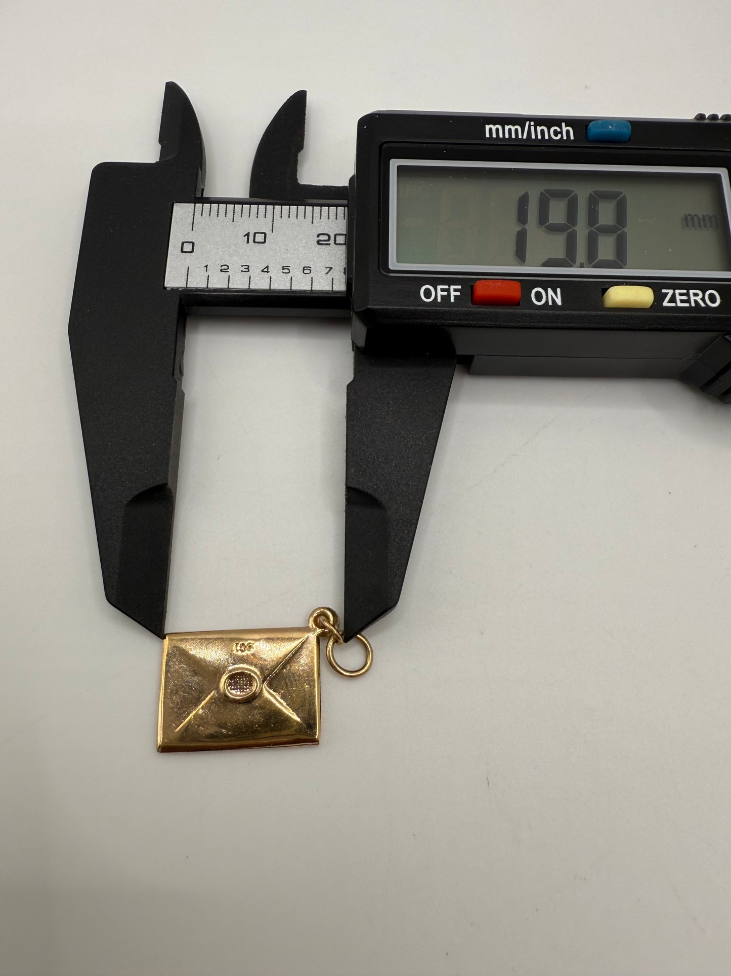 Vintage 9ct Gold Good Luck Envelope Charm