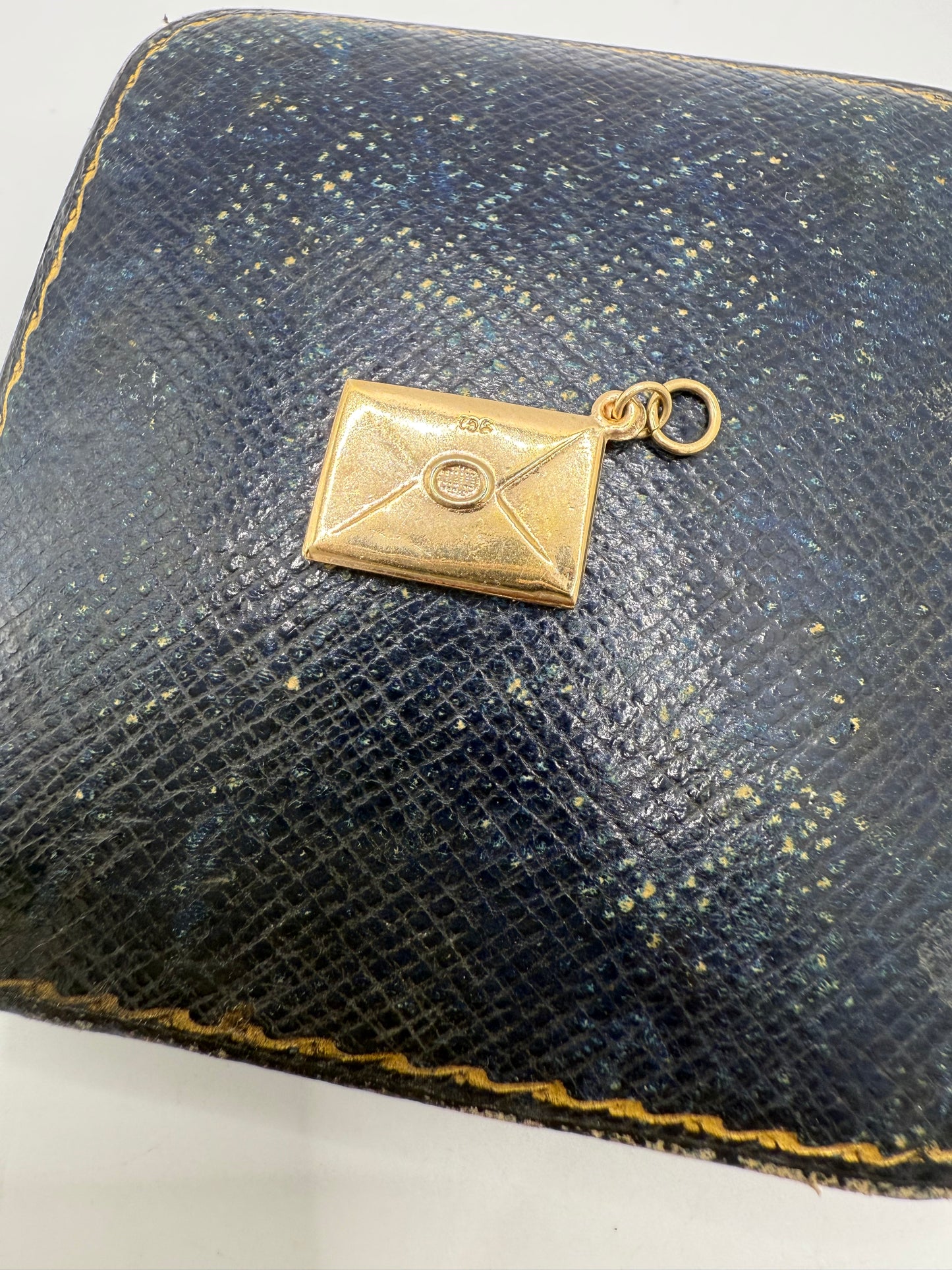 Vintage 9ct Gold Good Luck Envelope Charm