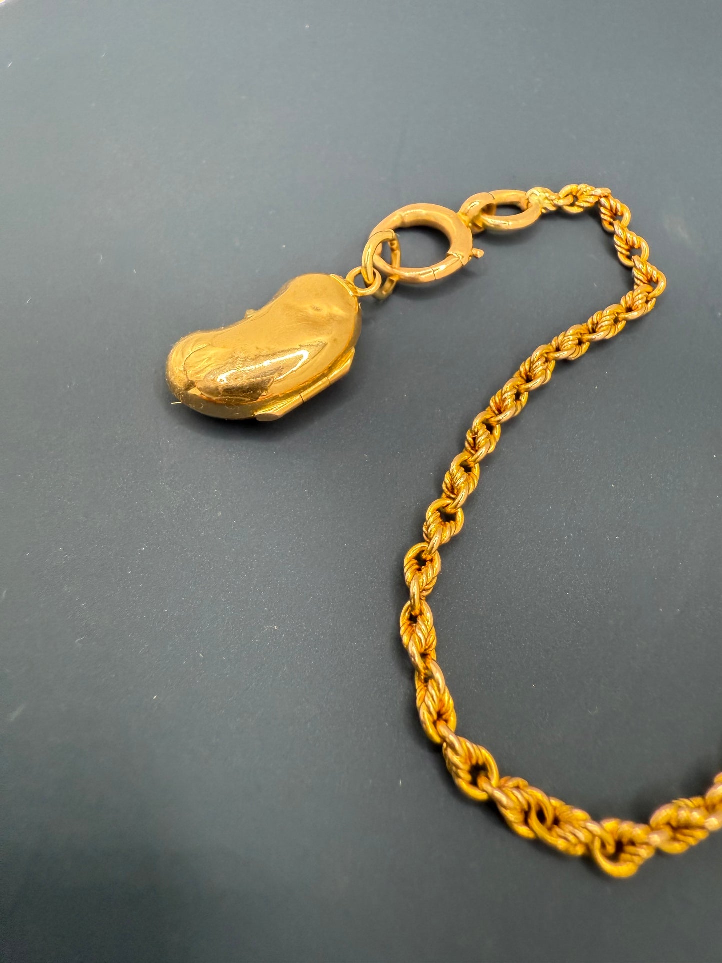 Antique 18ct Gold Opening Lucky Bean Charm Pendant