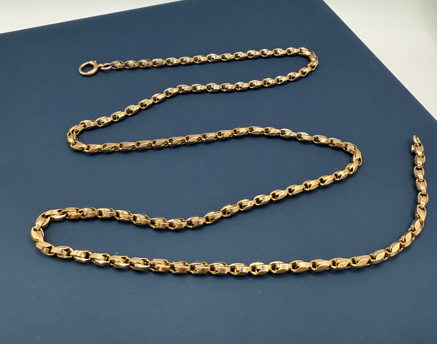 Antique 9ct Gold Tulip Chain 22 Inches