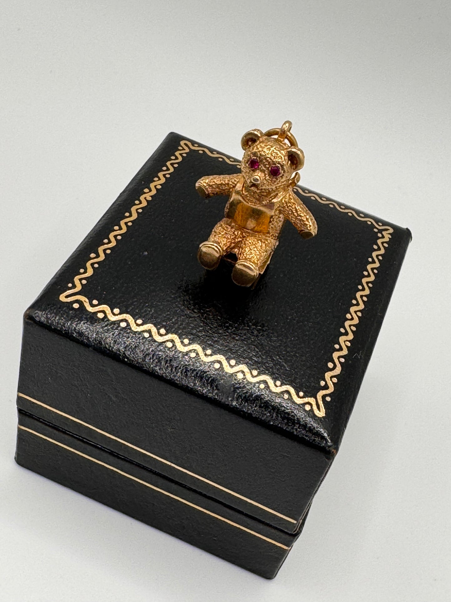 Vintage 9ct Gold Bear Charm Gem Set Eyes