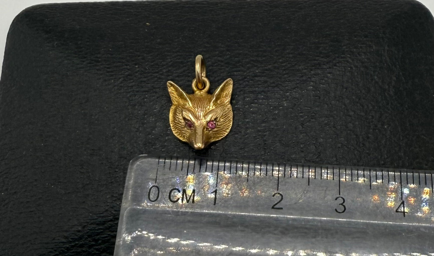 Vintage 9ct Gold Gem Set Fox Head Charm