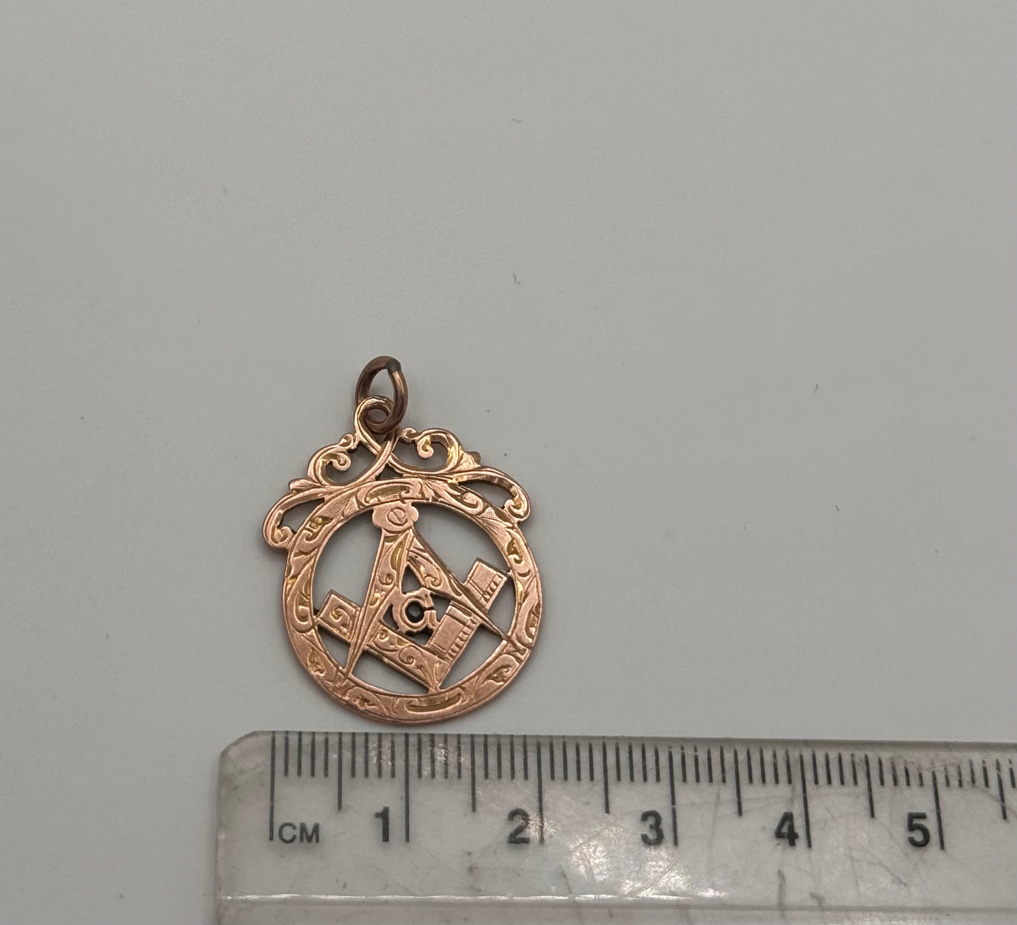 Vintage 9ct Gold Masonic Charm Pendant