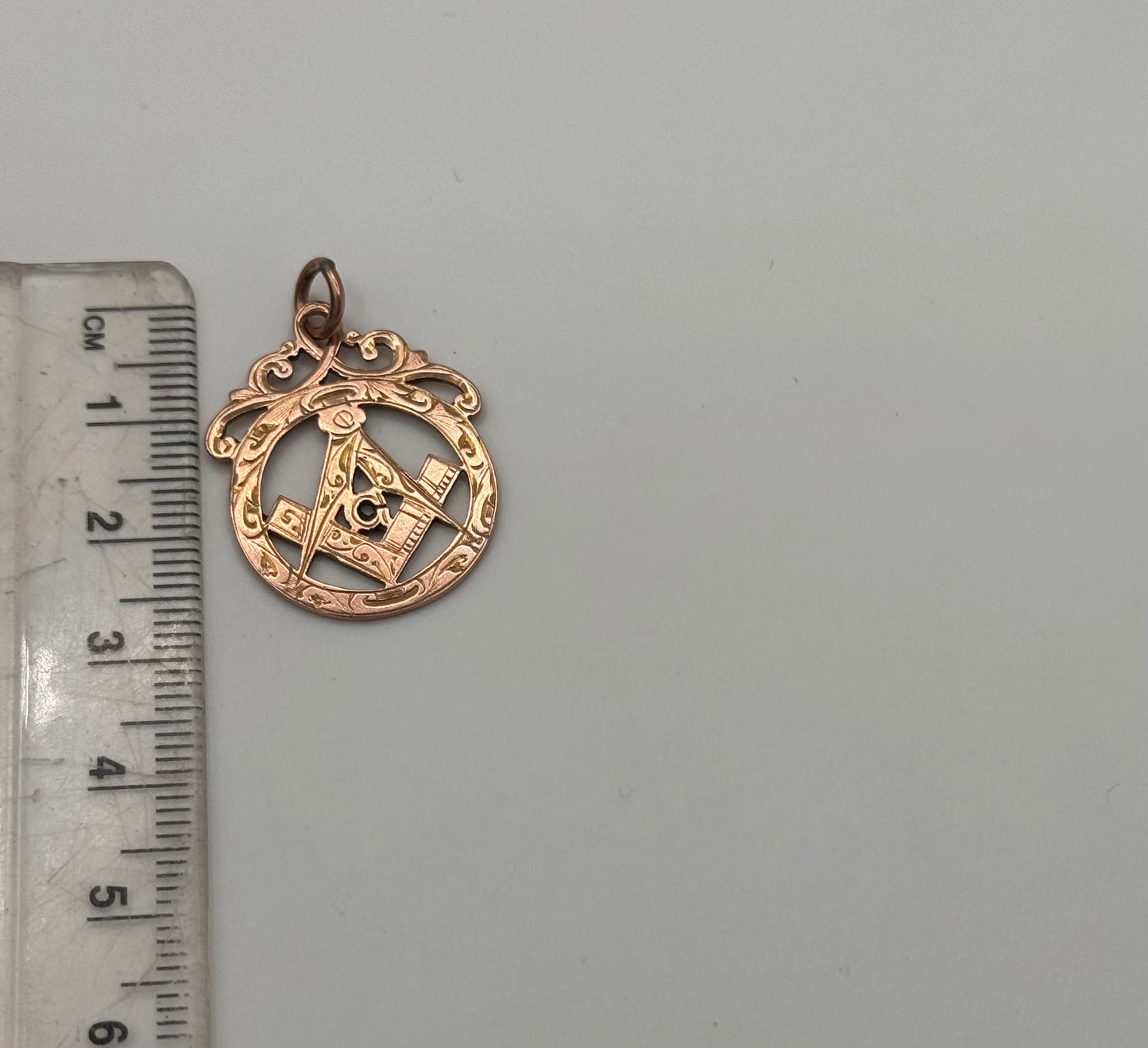 Vintage 9ct Gold Masonic Charm Pendant