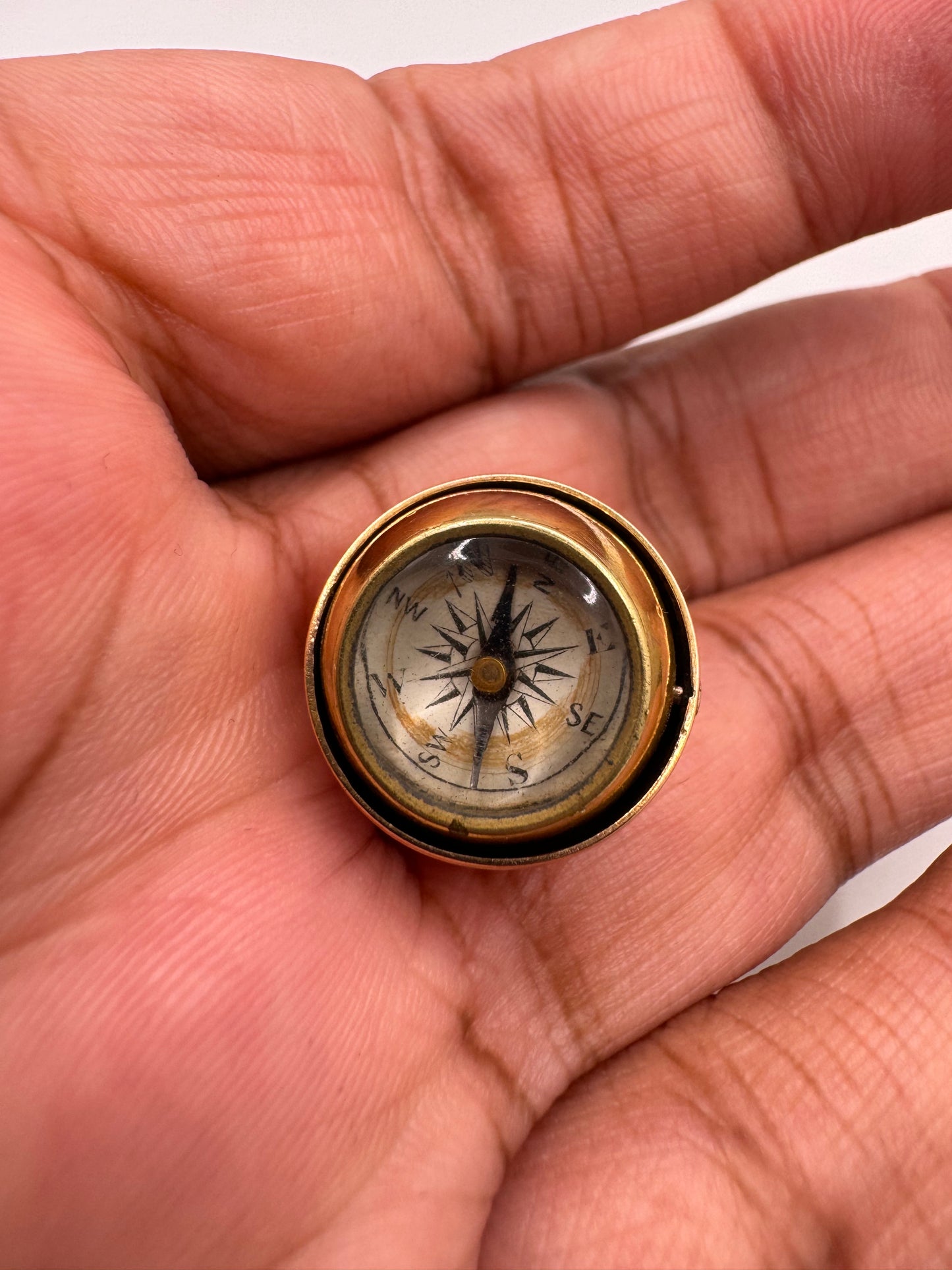 Antique Victorian 15ct Gold Swinging Compass Orb Pendant