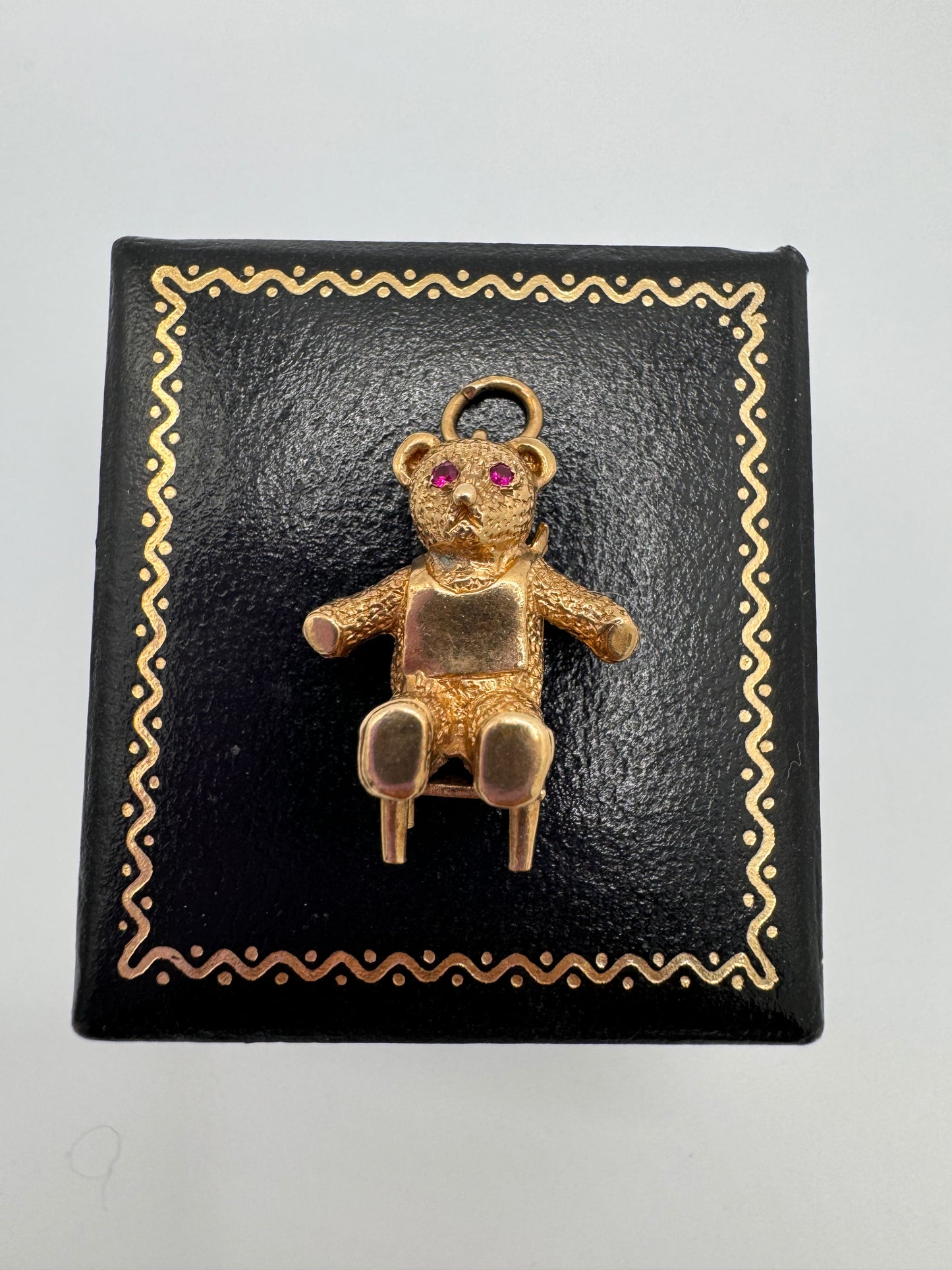 Vintage 9ct Gold Bear Charm Gem Set Eyes