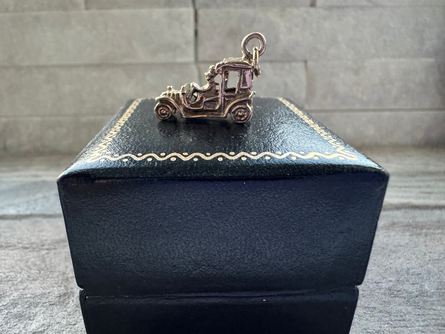 Vintage 9ct Gold Classic Car & Driver Charm