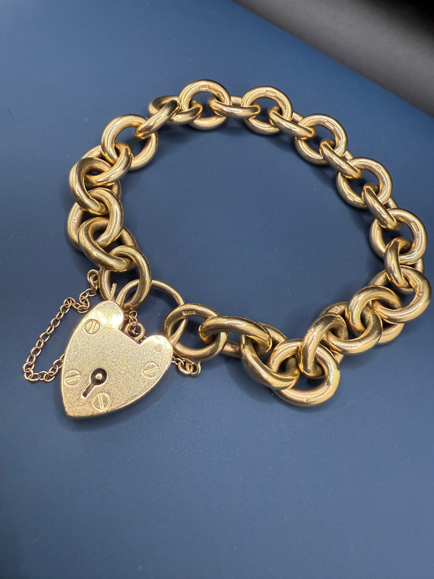 Stunning Vintage Chunky 9ct Yellow Gold Cable Bracelet 7.5 inches