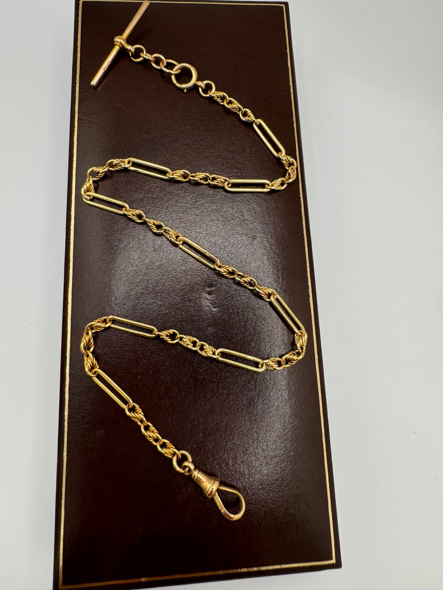 Gorgeous Antique 18ct Gold Trombone & Love Link Chain