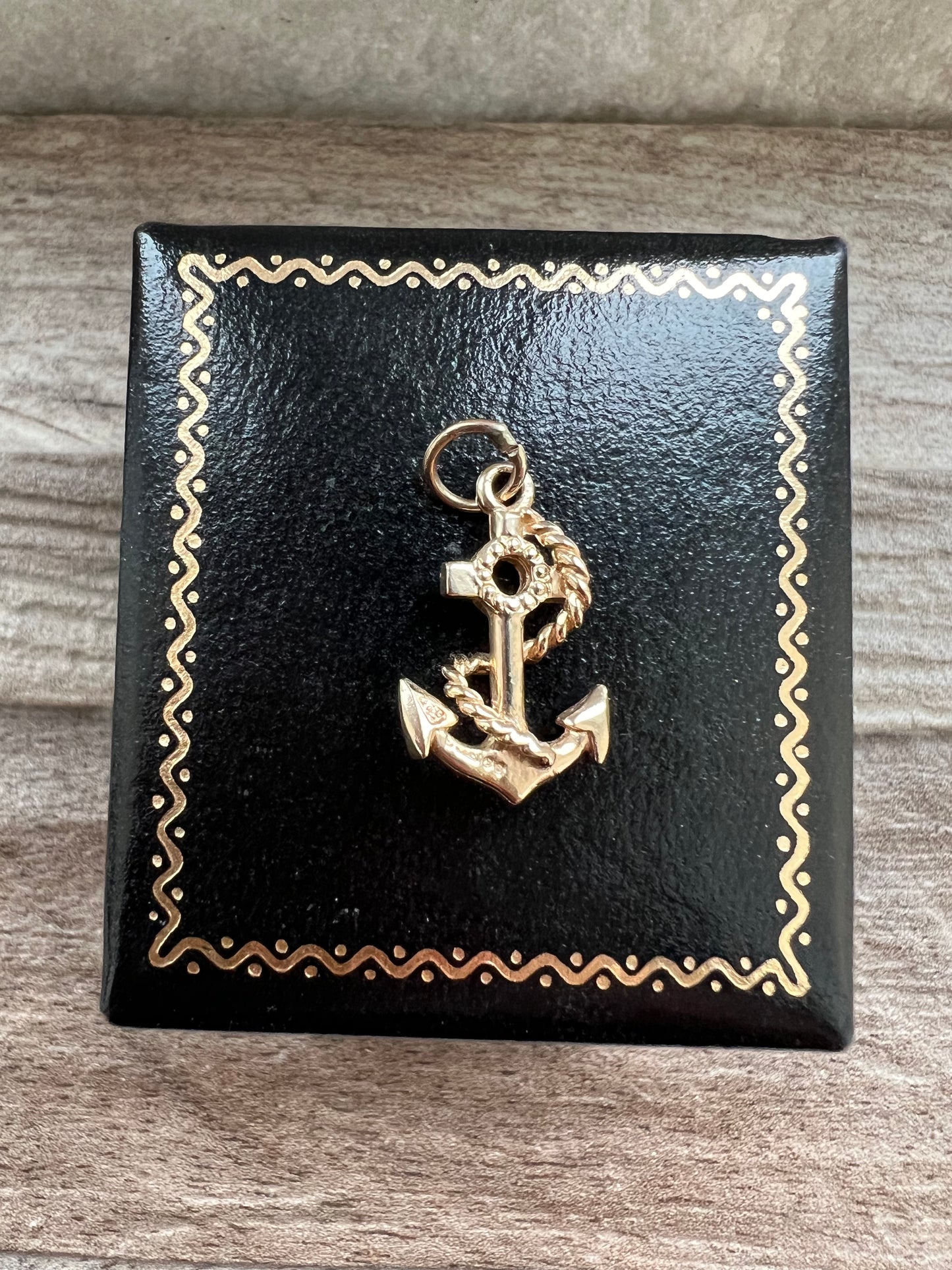 Vintage 9ct Gold Anchor Charm