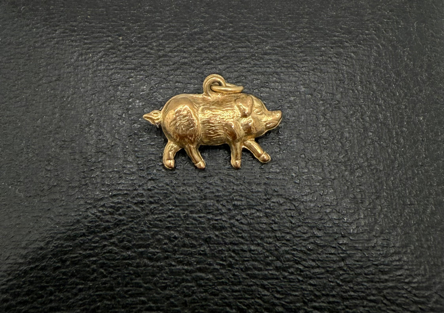 Vintage 9ct Gold Pig Charm