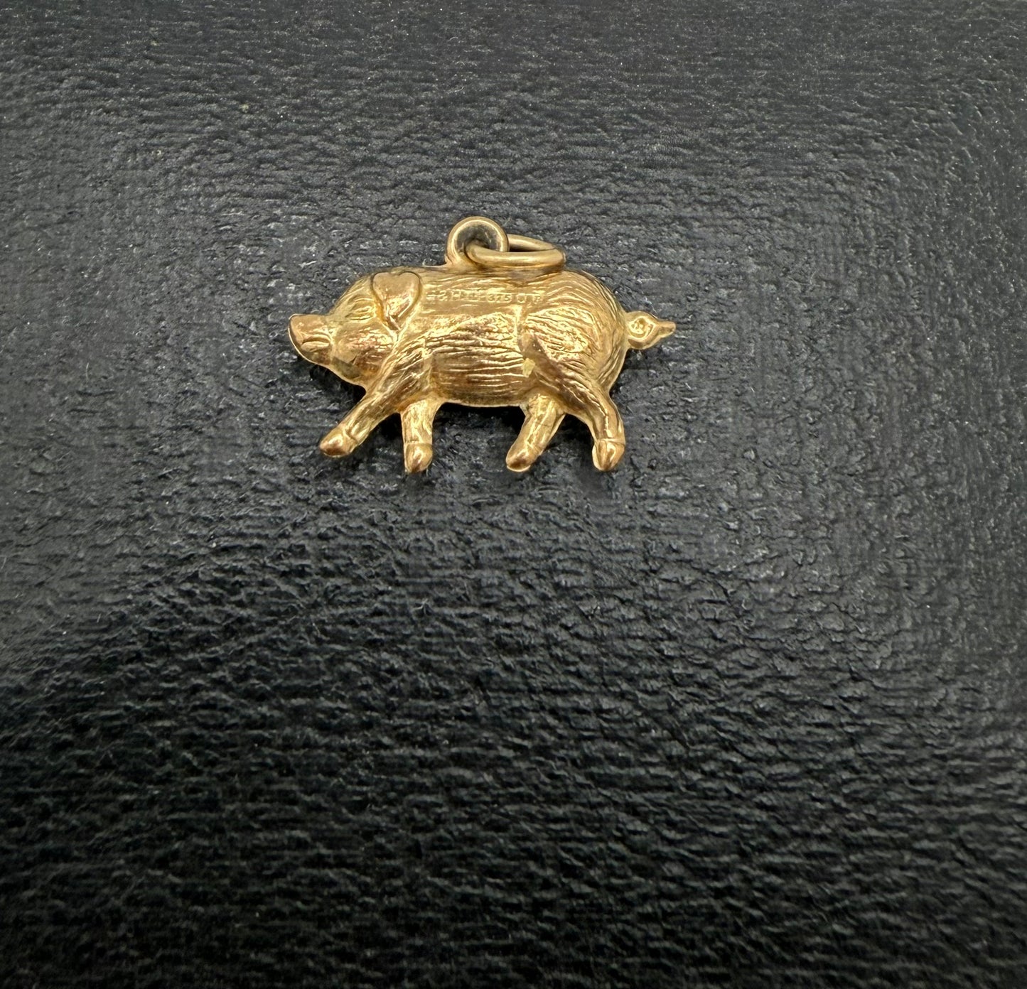 Vintage 9ct Gold Pig Charm