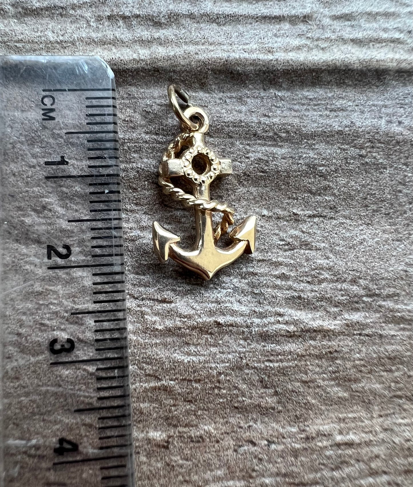 Vintage 9ct Gold Anchor Charm