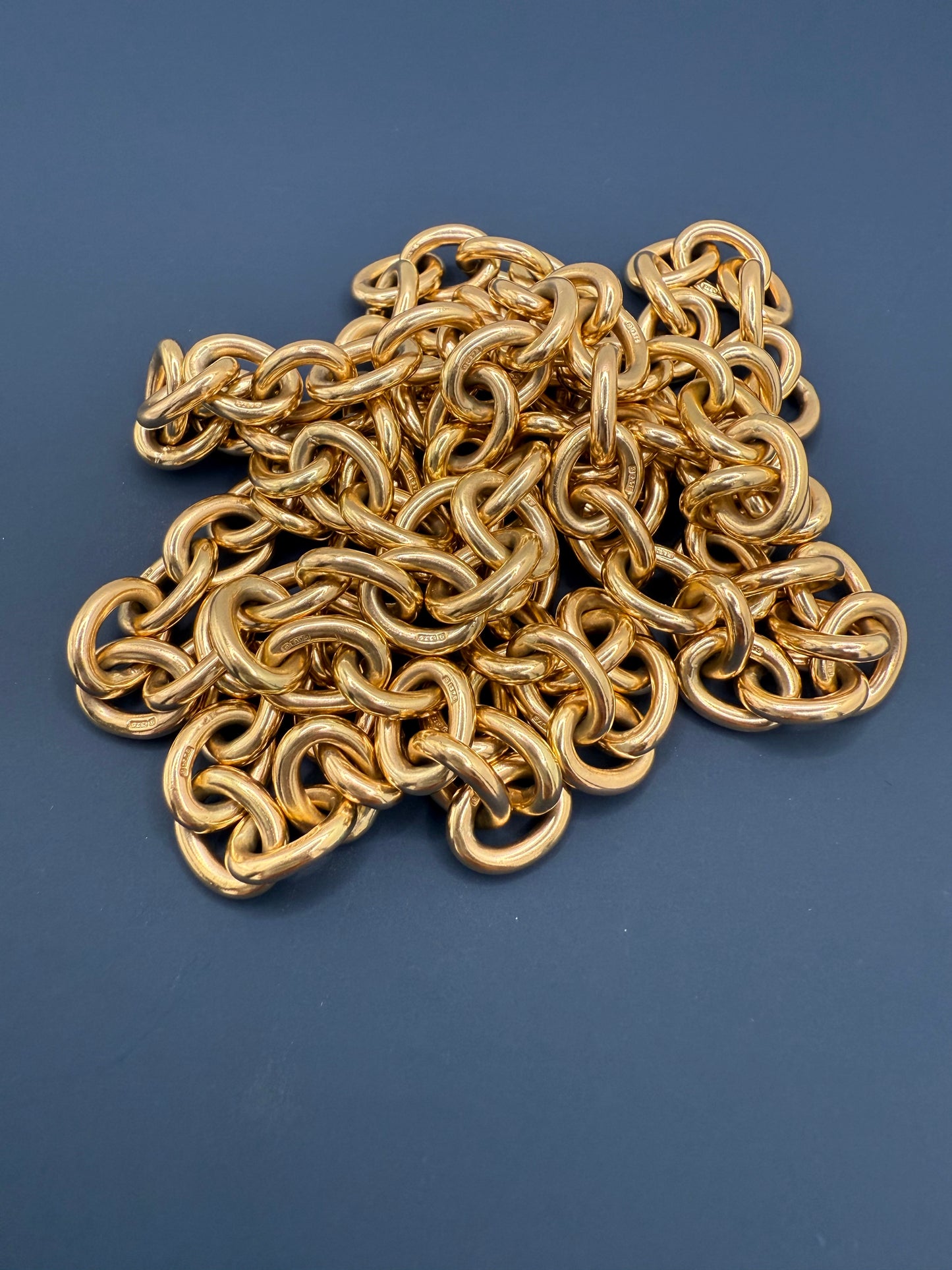 Stunning Long Vintage 9ct Yellow Gold Cable Chain