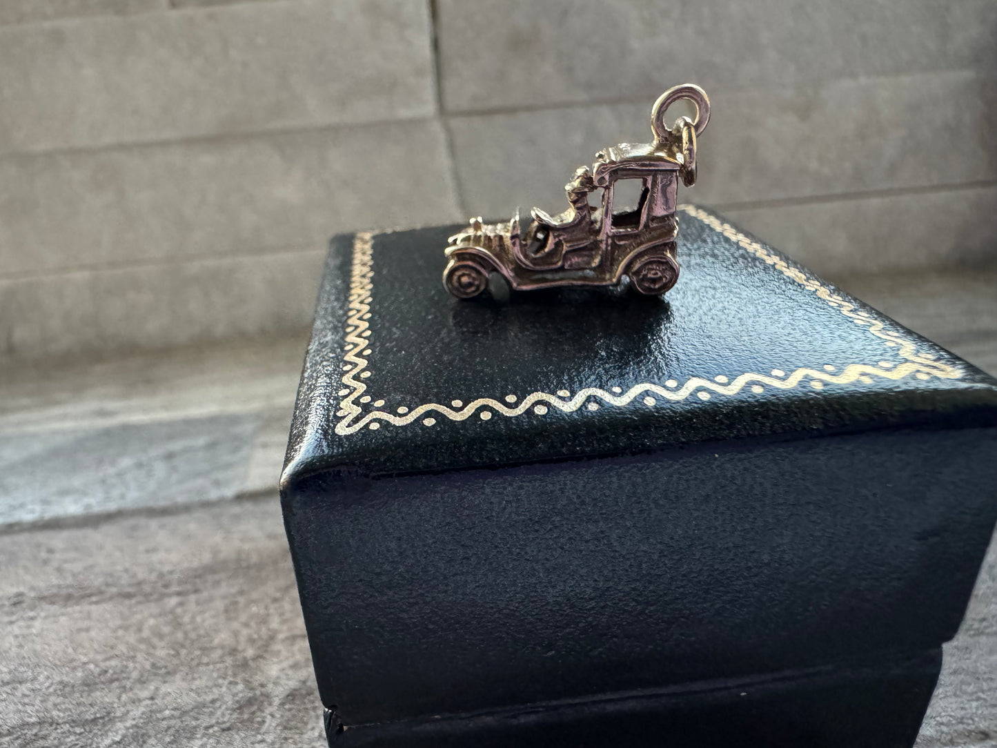 Vintage 9ct Gold Classic Car & Driver Charm