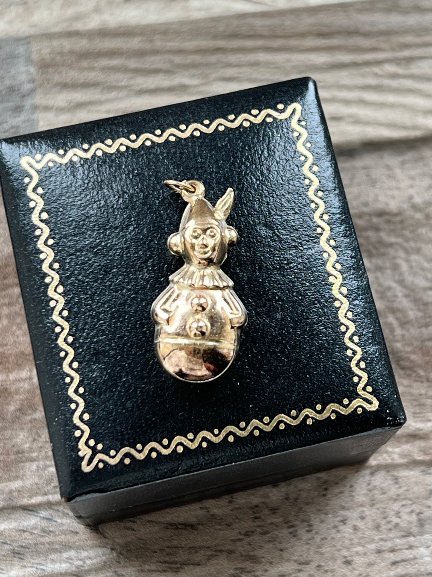 Vintage 9ct Gold Clown Charm