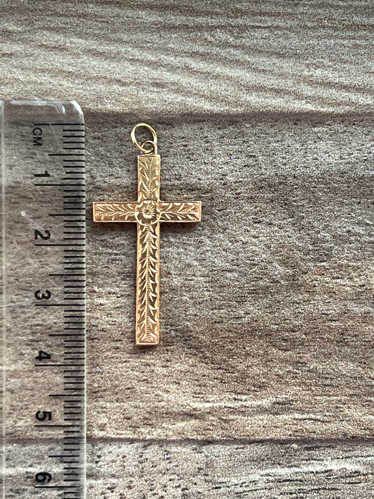 Victorian 9ct Gold Ornate Cross Charm Pendant