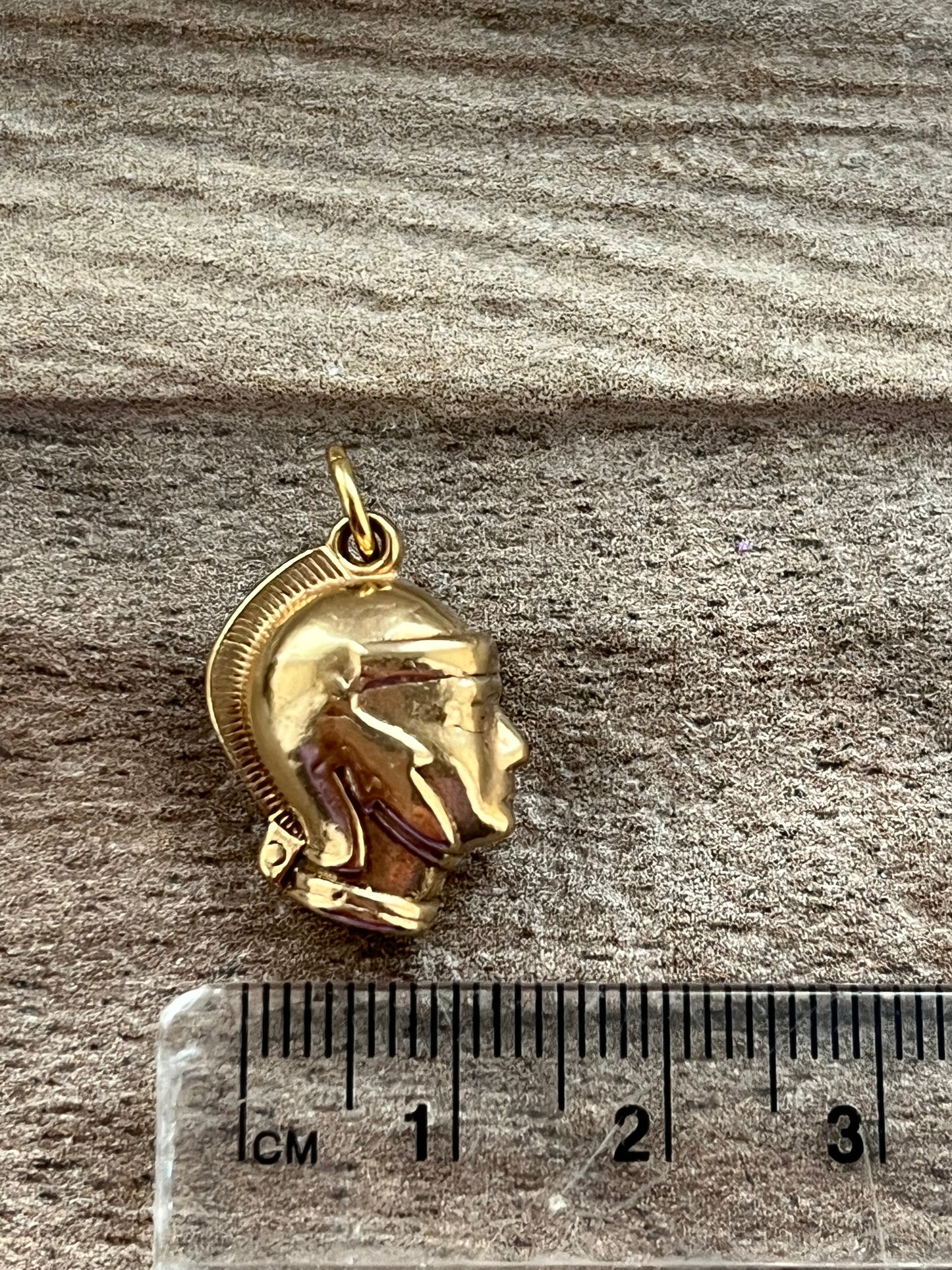 9ct Gold Vintage Centurion Head Charm Pendant