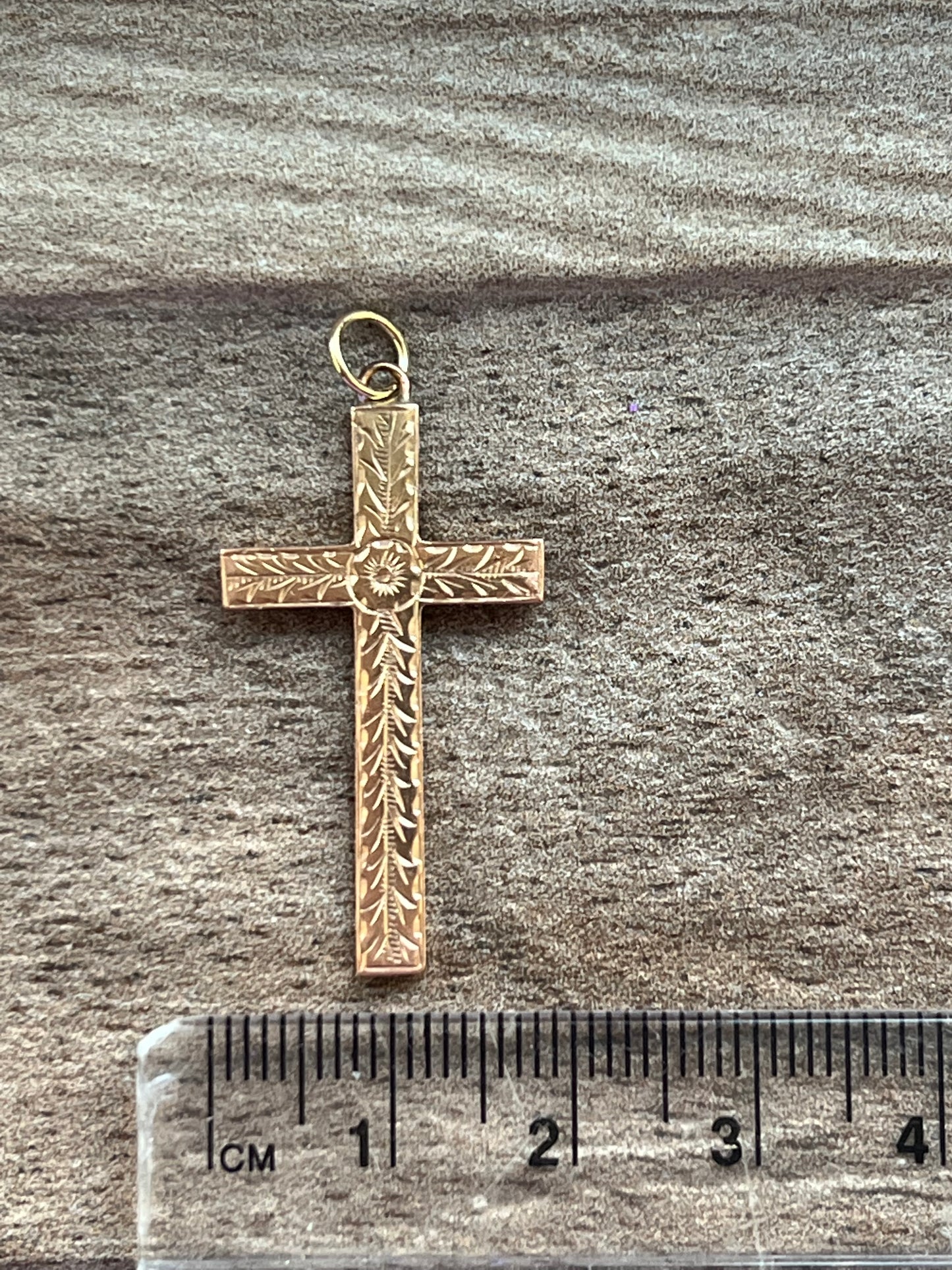 Victorian 9ct Gold Ornate Cross Charm Pendant